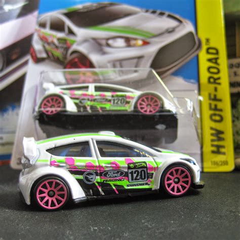 HumWheels 2012 Ford Fiesta Hot Wheels Treasure Hunt