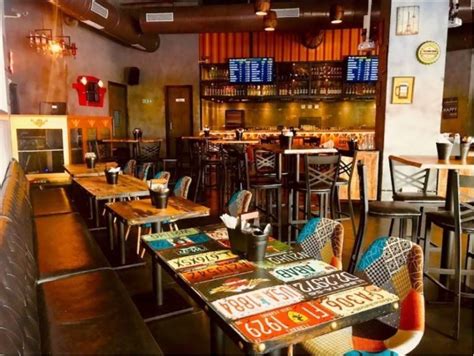 Top 8 Restaurants you have to visit at R City Mall, Ghatkopar, Mumbai ...