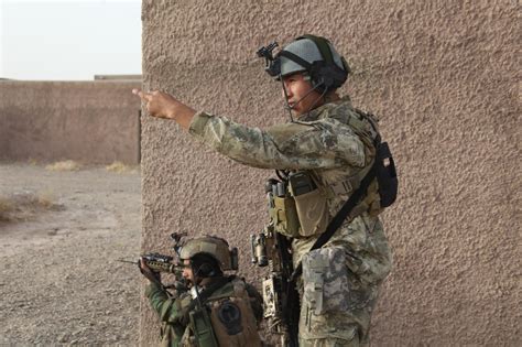 Afghan Special Security Forces (ASSF) training at a training complex in ...