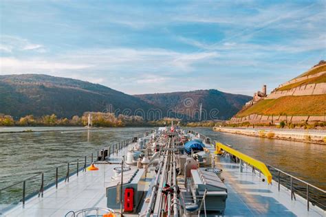 Binnenvaart, Translation Inlandshipping on the River Rhein in Germany ...
