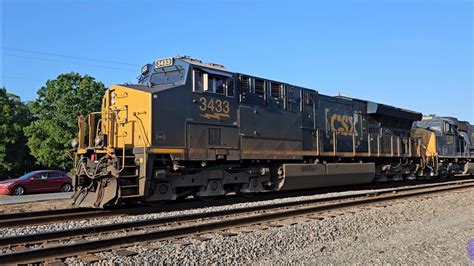 CSX Freight Train M653 Headed Northbound In Monroe NC With CSXT 3433 In