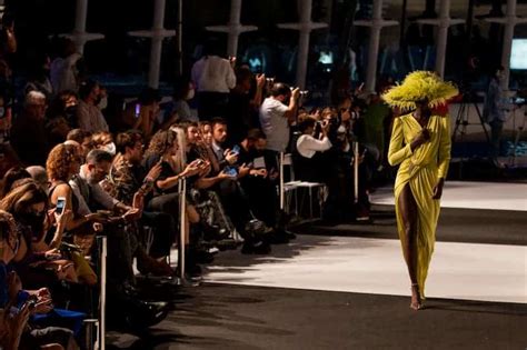 Cesc Gay Me Dio Mucha Curiosidad Ver La Valent A De Mujeres Que Daban Ese Paso Hello Valencia