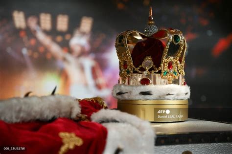 Thousands Of Freddie Mercurys Personal Items Go On Sale