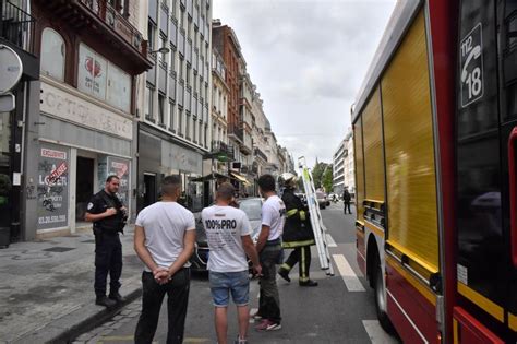 Lille La Rue Nationale Coupée à La Circulation Suite à Des