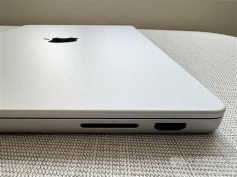 M3版macbook Pro實測 專家：蘋果搶食遊戲大餅 科技 中央社 Cna