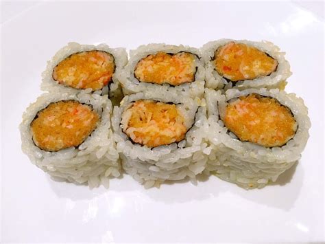 Crispy spicy crab meat Roll 6pcs – 1000 sushi islands