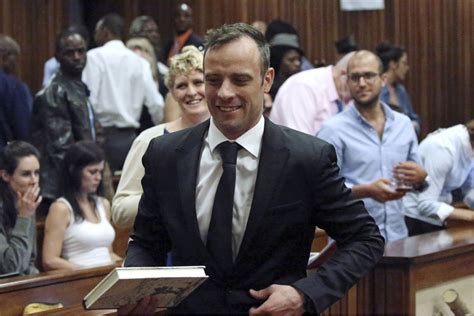 Oscar Pistorius Libéré Sous Caution Condamné Pour Meurtre