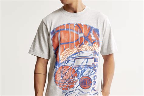 Here's Where to Score New York Knicks Jerseys & Merch Online Right Now