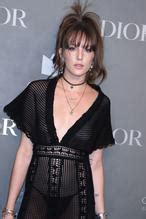 Eleanor Lambert Nude Aznude