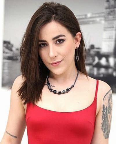 Manea Valentina Model Page XVIDEOS