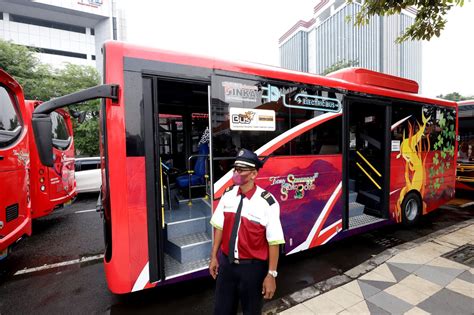 Bus Listrik Ktt G Kembali Mengaspal Di Surabaya Jpnn Jatim