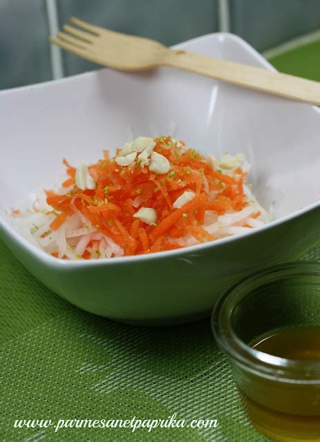 Parmesan et Paprika Salade façon Thaï de Daikon et Carottes