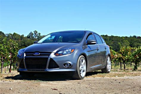 2014 Ford Focus 5 Door Hatchback Titanium Spacious Sporty And