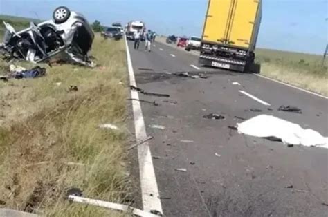 Fatalidad Cinco Personas Murieron Tras Impactar De Frente Con Un Camión Las Víctimas Son