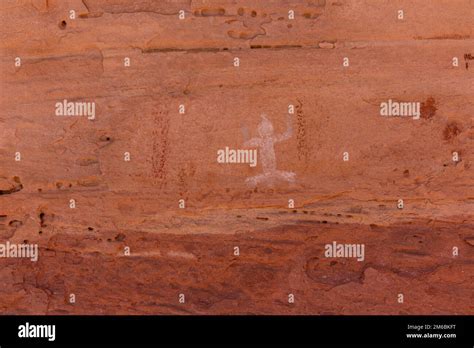 Perfect Kiva Backpacking In Grand Gulch And Viewing Anasazi Dwellings