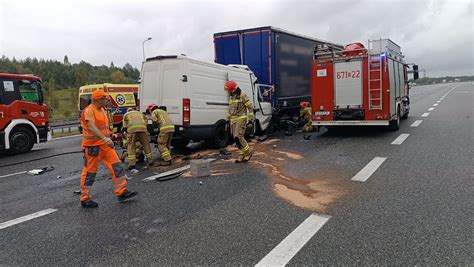 Wypadek Drogowy Na Autostradzie A W Dniu Komenda Miejska