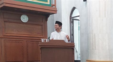 Fikes Mengaji Dengan Tema Islam Dan Kesehatan Di Masjid Darul Arqam