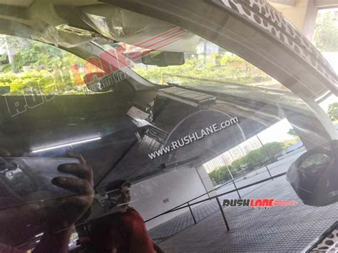 Tata Harrier Facelift With New Interior Spied – Pilot On Wheels