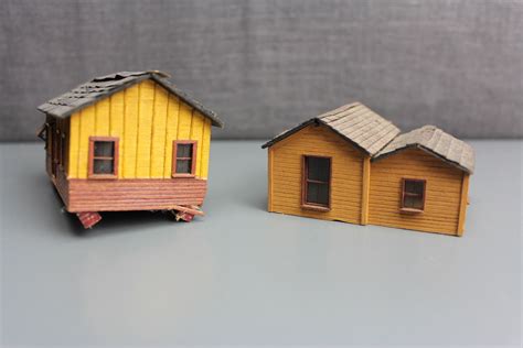 HO Scale Finished Model 2 Houses Buildings for your Model Train Hobby