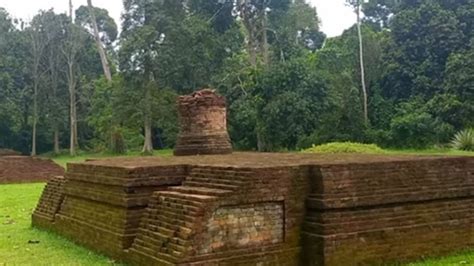 Kompleks Candi Muaro Jambi Jejak Kejayaan Ibukota Kerajaan Sriwijaya