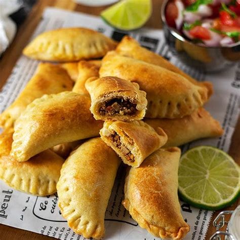 Jamaican Beef Patties Flaky Crust Tasty Filling