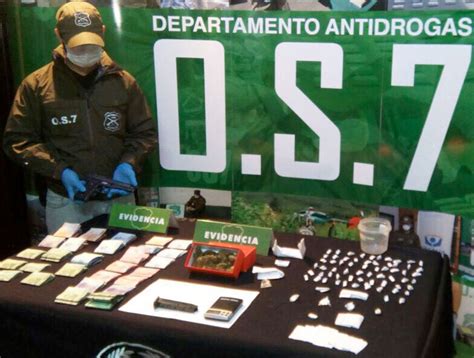 Allanamientos en Viña y Quintero tres detenidos y 500 dosis de drogas