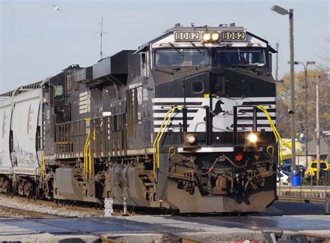 CP 384 NS 8082 Leads CP Train 384 John Fenske Flickr