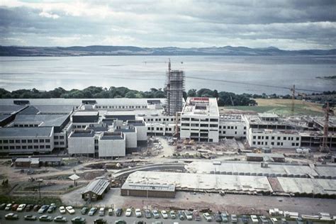 Ninewells Hospital Ninewells Hospital Under Construction Flickr