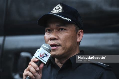 Polis Siasat Dakwaan Individu Guna Kad Touch N Go Mangsa Tanah Runtuh