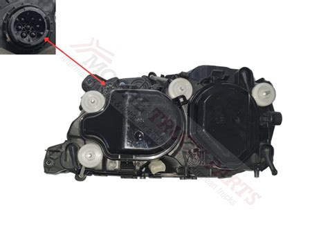 HeadLamp R H To Suit Manual Electric Adjust Actros MP3 08 16