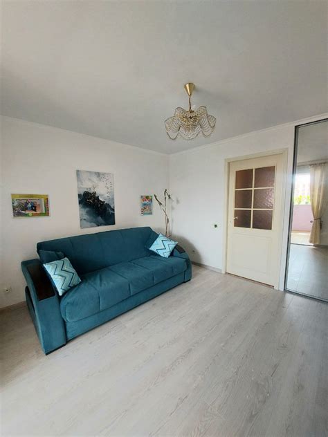 Купить 2-комнатную квартиру, 75 м² по адресу Санкт-Петербург, улица ...