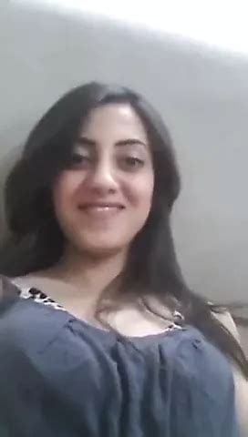 Busty Cute Indian Women Geetha Nude Show Porn XHamster XHamster