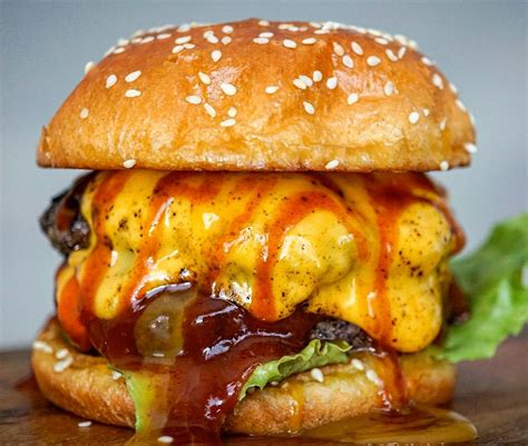 [homemade] Double Cheese Burger With Chili Sauce Food Burger Best Burger Recipe