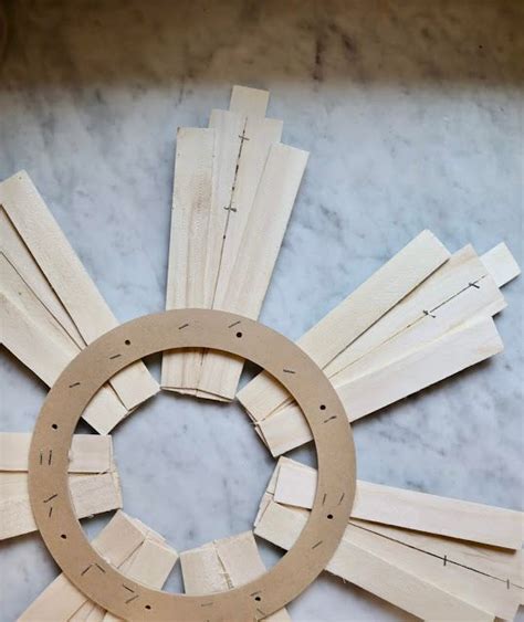 Diy Wood Shim Sunburst Wreath Perfect For Spring