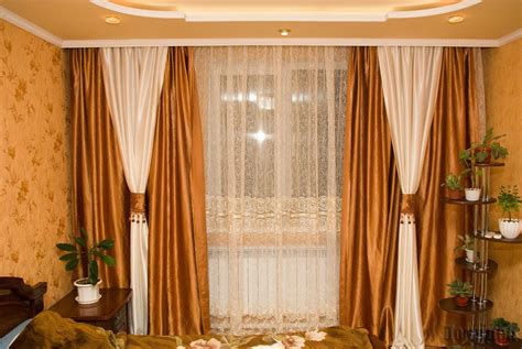 Карнизы потолочные
