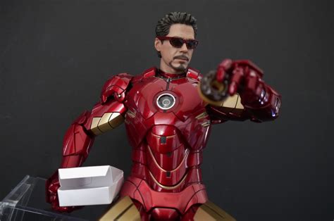 Hot Toys 1 6 Movie Masterpiece Iron Man Mark IV Supar Robo