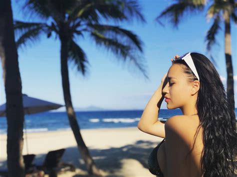 Ngắm ảnh bikini bốc lửa của nữ DJ hot và gợi cảm nhất Hà thành Báo Dân trí