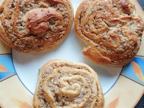 Saftige Hefe Nuss Schnecken Von Zwergtomate Chefkoch