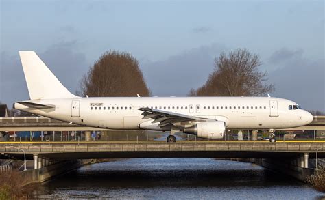 A Yl Ldf Ams Airbus A Yl Ldf Smartlyn Flickr