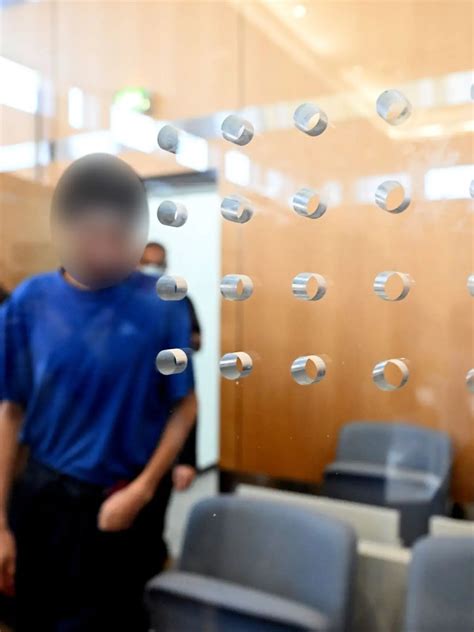 Inzest In Wales Vater Und Tochter Haben Immer Wieder Betrunken Sex Psychologe Ordnet Ein