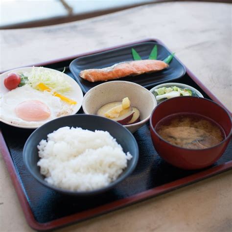 毎朝食べたい！浜のお母さんがつくる朝ごはん。 エビデリ！モーニング 食処 くさの根 お食事処・和食全般平・内郷・北部 ふくラボ！