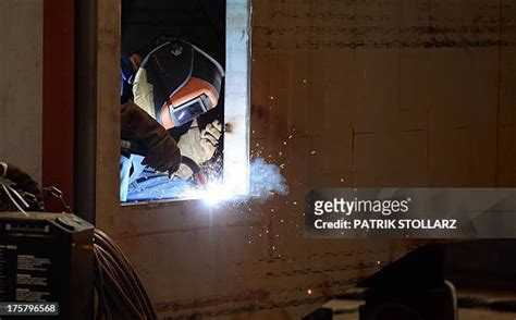 626 Shipyard Welder Stock Photos High Res Pictures And Images Getty