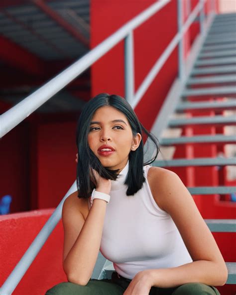 Maine Mendoza R Celebsph