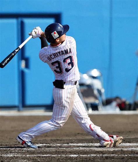 ヤクルト・内山 今季初実戦「4番」で猛アピール！ソロ含む3安打3打点― スポニチ Sponichi Annex 野球