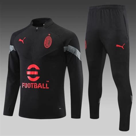 Survêtement de Foot AC Milan 2022 2023 Homme Nouveau Maillot de