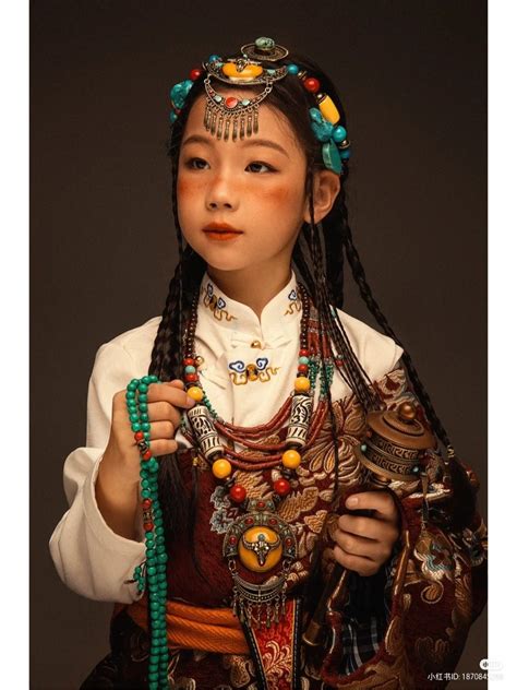 Tibetan Costume