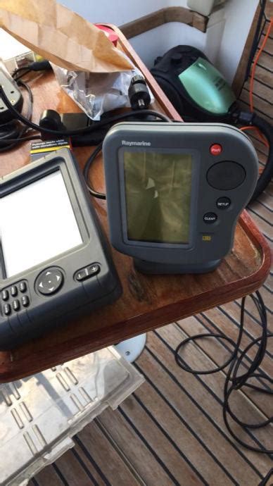 Raymarine L365 Fishfinder