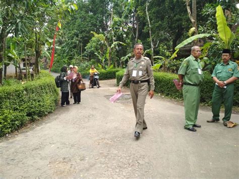 Pemerintah Desa Argodadi Dan Kelembagaan Menanggapi Tim Evaluasi Lomba