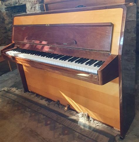 Rippen Upright Piano 101 Eshelby Pianos