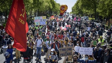 Réforme de l assurance chômage des milliers de personnes manifestent